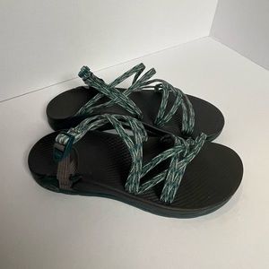 Chacos Zong X Ecotread Woman’s Sandles